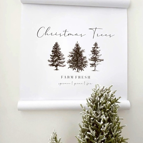 The Paper & Script Company - Christmas Tree Scroll (Wall Hanging) - Picture 1 of 3